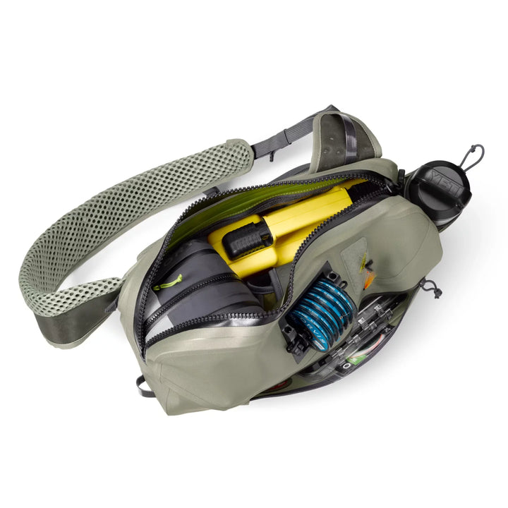 Orvis- PRO Waterproof Sling Pack