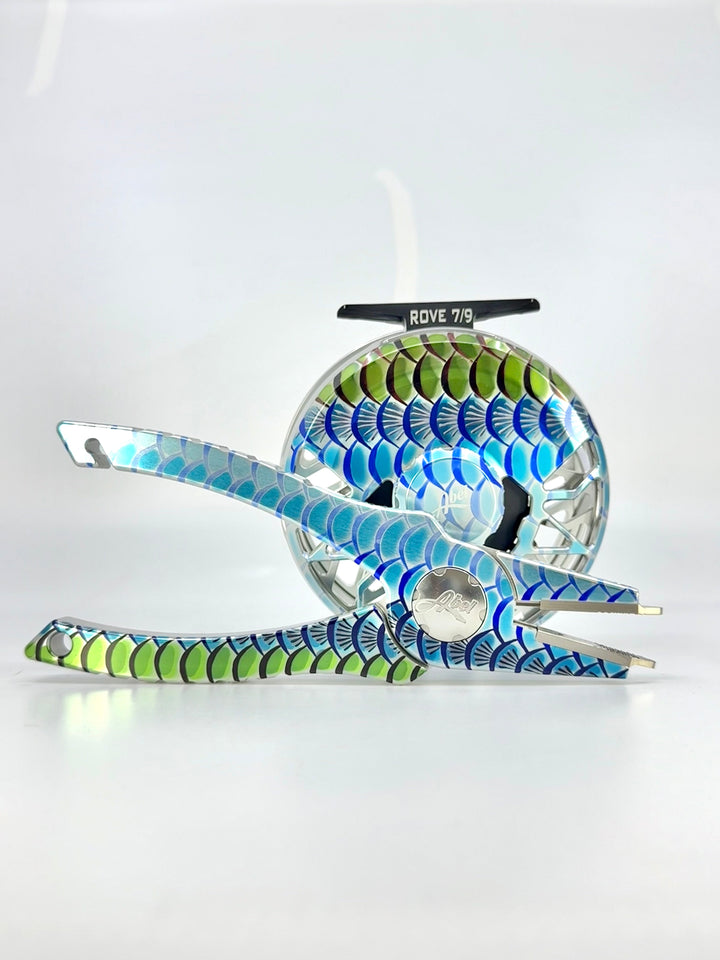 Abel Reels SDS 11/12 - Platinum w/ Blue Drag Knob & Red Handle  (IN STOCK)