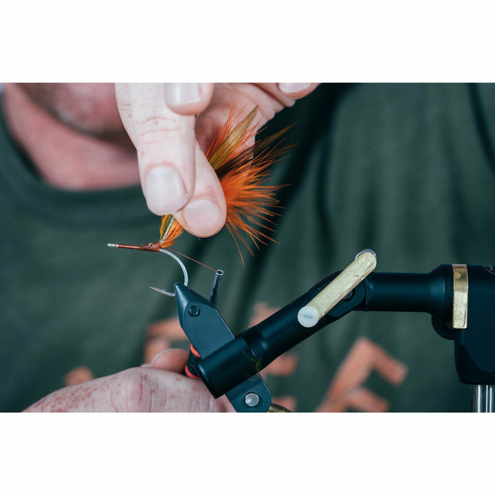 Butts' Big Money Minnow DIY Kit - Classy Natural